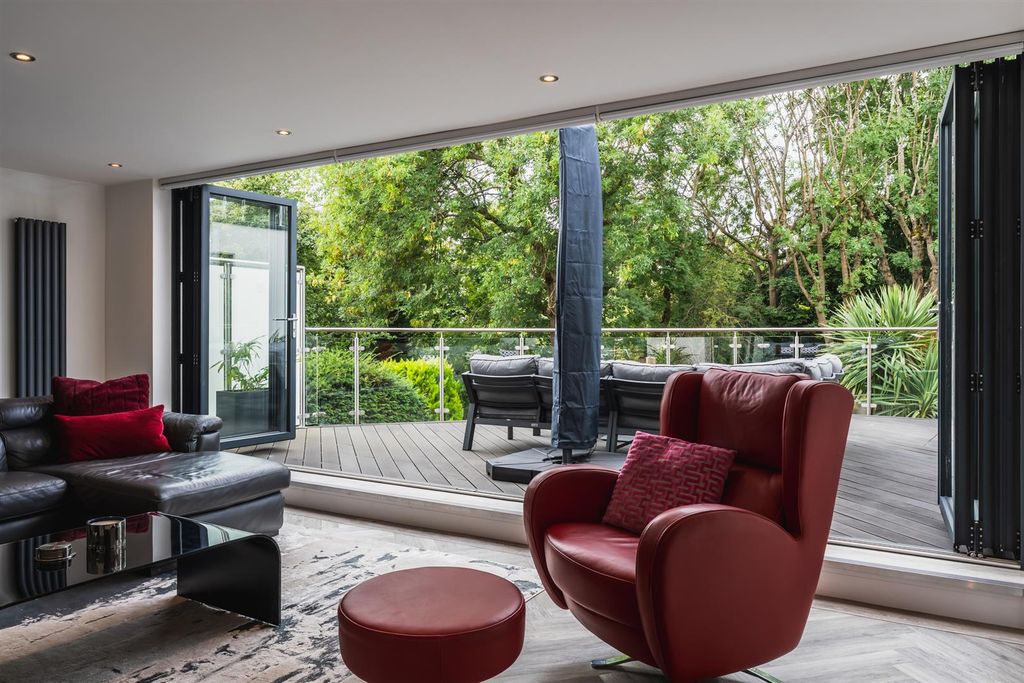 Additional image 18 of 6 bed detached house for saleCortworth Road, Sheffield S11