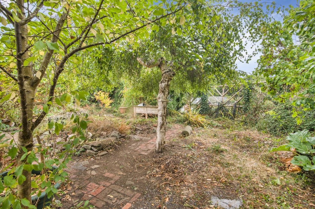 Additional image 19 of 4 bed terraced house for saleBrook Estate, Monmouth, Monmouthshire NP25