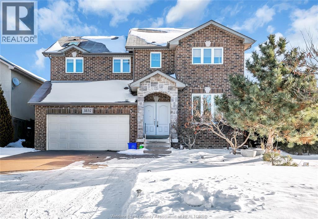 3852 Concord Court, Windsor, ON, N9G3B3