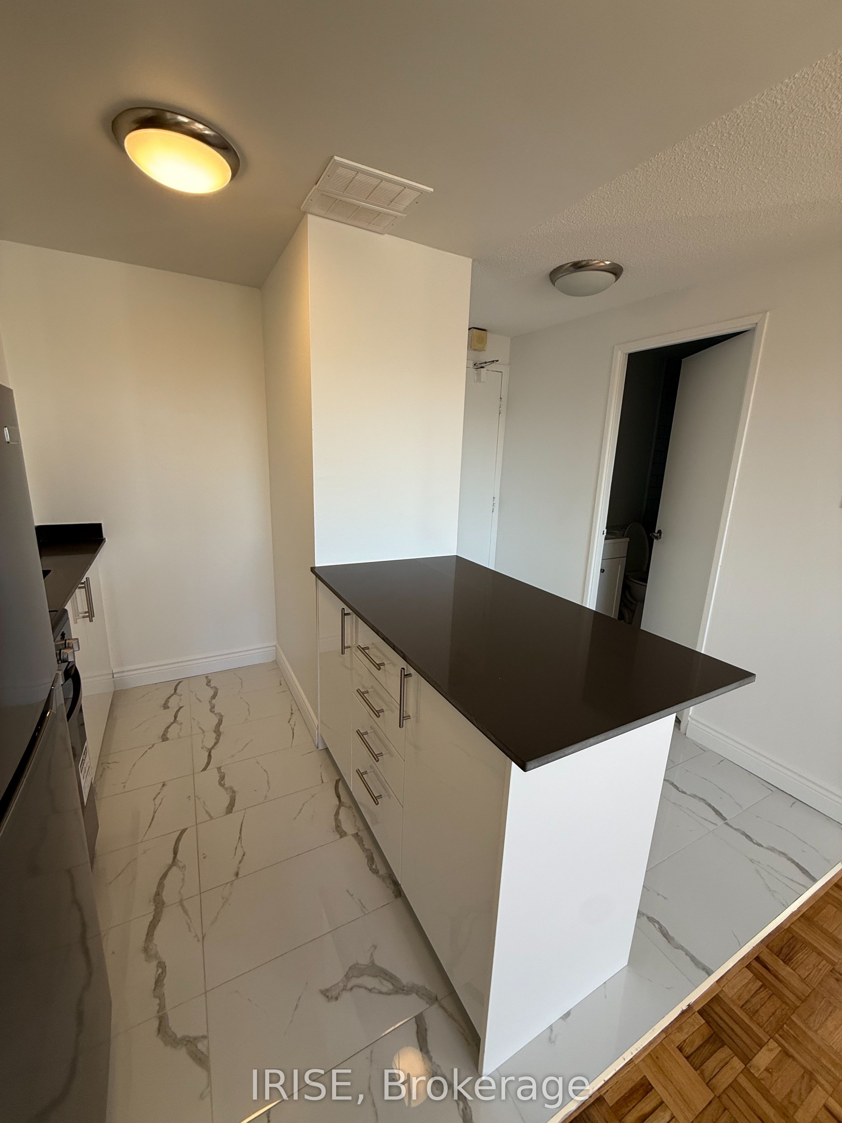 Additional image 4 of 197-7555 Goreway Drive, Mississauga, ON, L4T 3M9