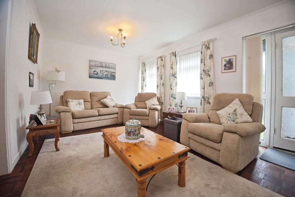 Additional image 2 of 3 bed detached house for saleHill Rise, Cardiff CF23