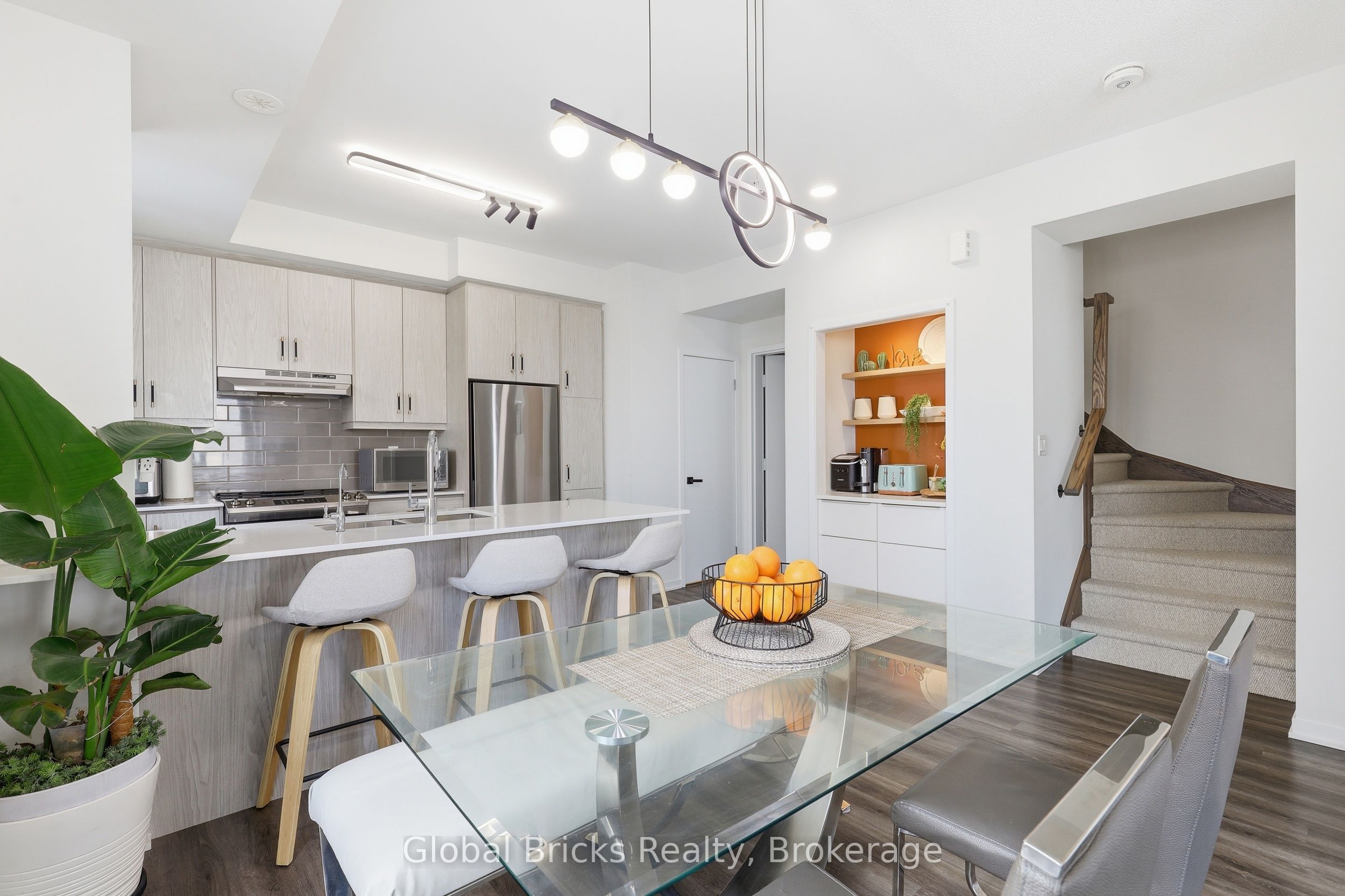 TH #210-131 Honeycrisp Crescent, Vaughan, ON, L4K 0N7 photo 5
