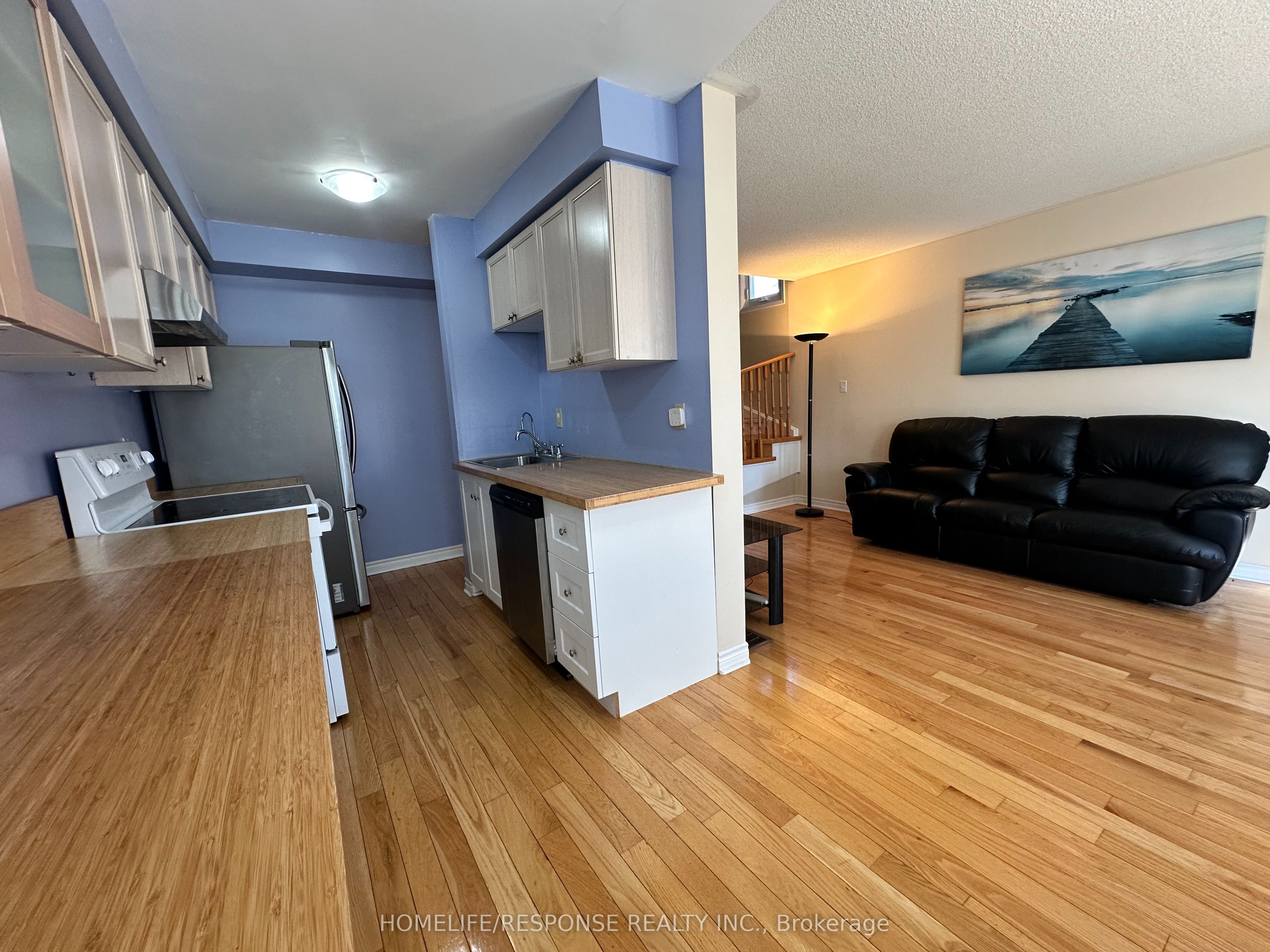 Additional image 4 of 89 Ravenscliffe Court, Brampton, ON, L6X 4N9