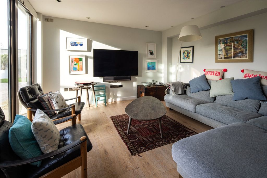 Additional image 8 of 6 bed detached house for saleLa Rue Du Coin, St Clement, Jersey JE2