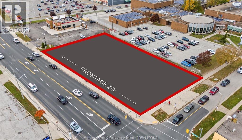 2410-12-16 Tecumseh Road West, Windsor, ON, N9B1W3