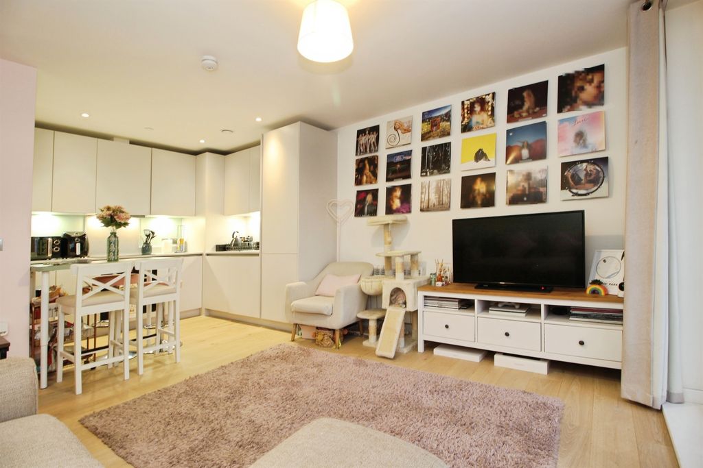 Additional image 4 of 1 bed flat for saleIronworks, David Street, Leeds LS11