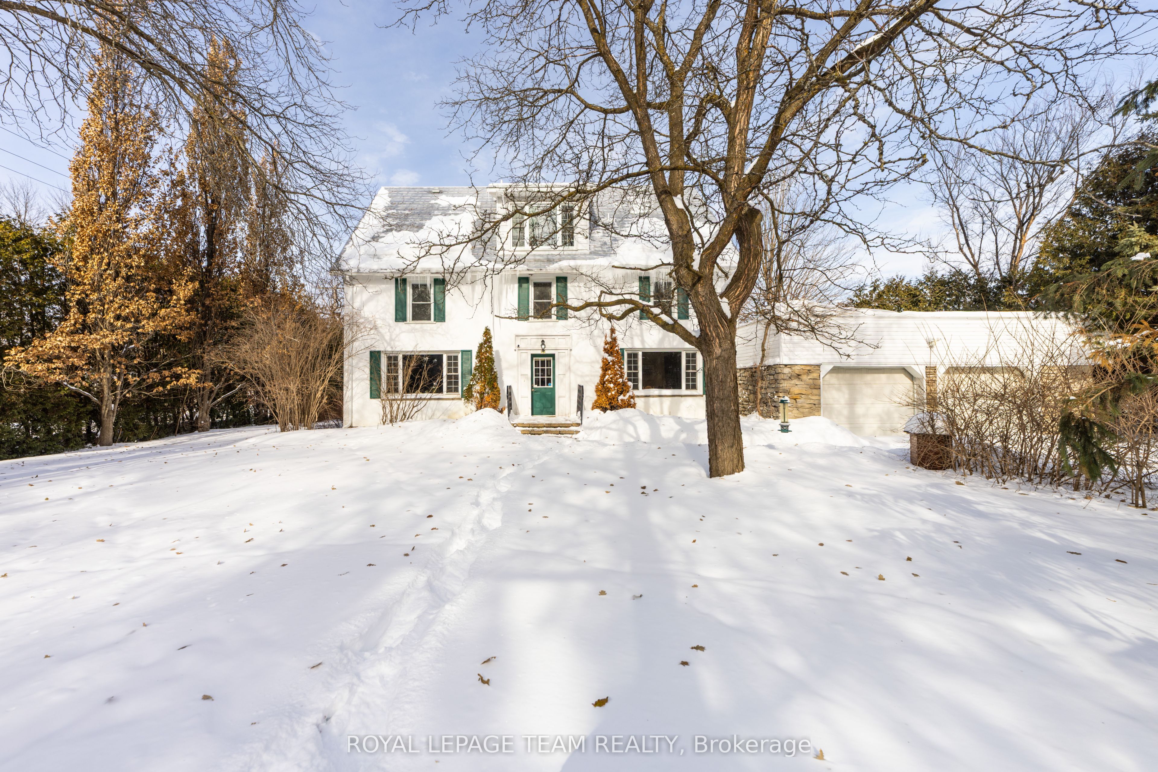 2307 Scrivens Drive, Ottawa, ON, K0A 2P0