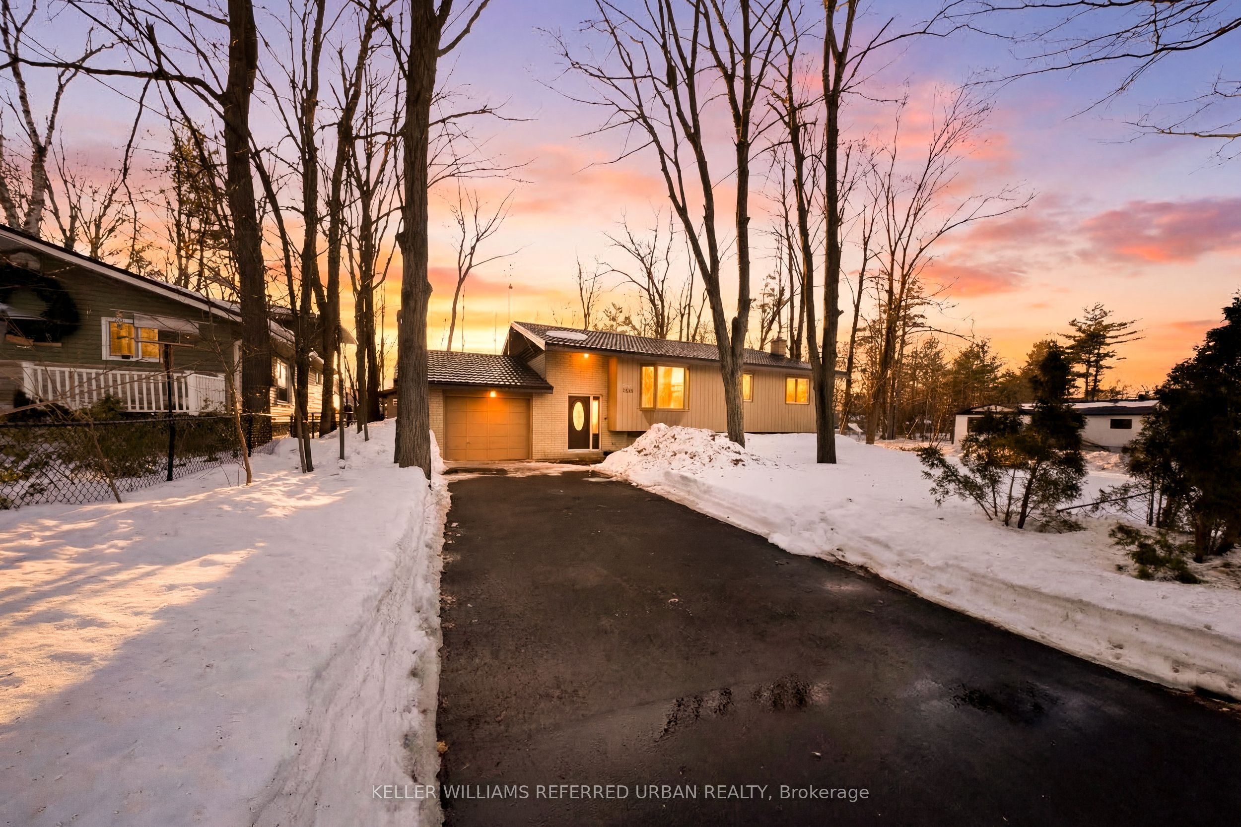 3866 Dixon Road, Innisfil, ON, L9S 2R9