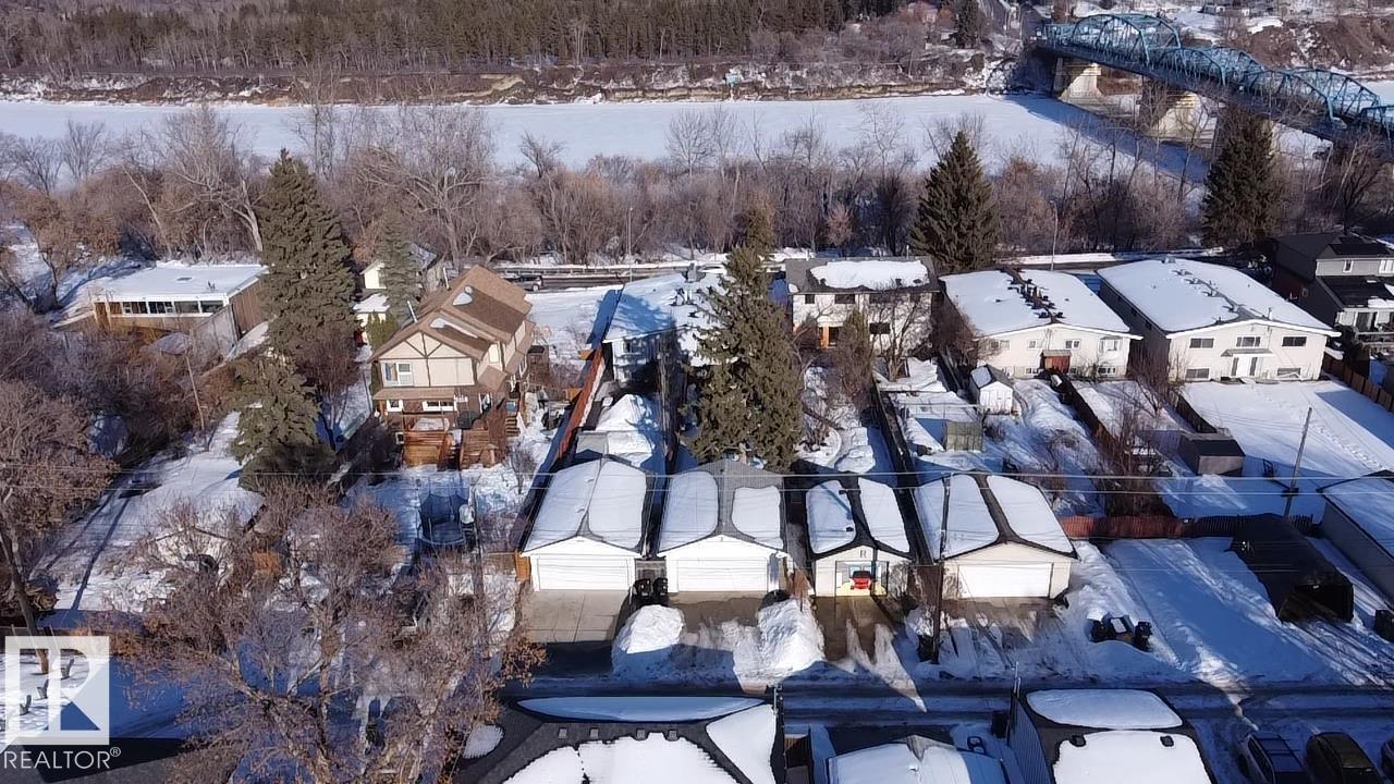 10282 87 Street NW, Edmonton, AB, T5H1N6