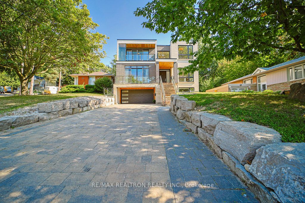 263 East Avenue, Toronto, ON, M1C 2W2