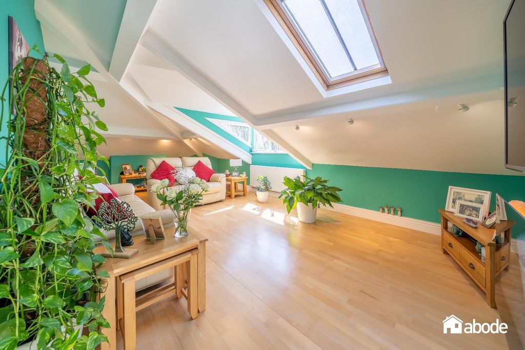 Additional image 4 of 4 bed flat for saleGreen Lane, Mossley Hill, Liverpool L18