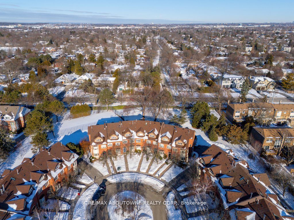 Additional image 2 of 63 Tradewind Drive, Oakville, ON, L6L 6K8