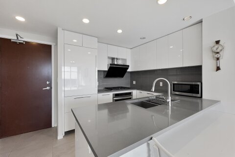 Additional image 7 of 28xx-3102 Windsor Gate, Coquitlam, BC, V3B 0J3