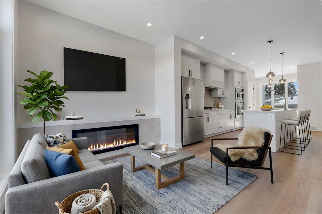 Additional image 2 of 4307 30 Avenue SW, Calgary, AB, T3E 0T5