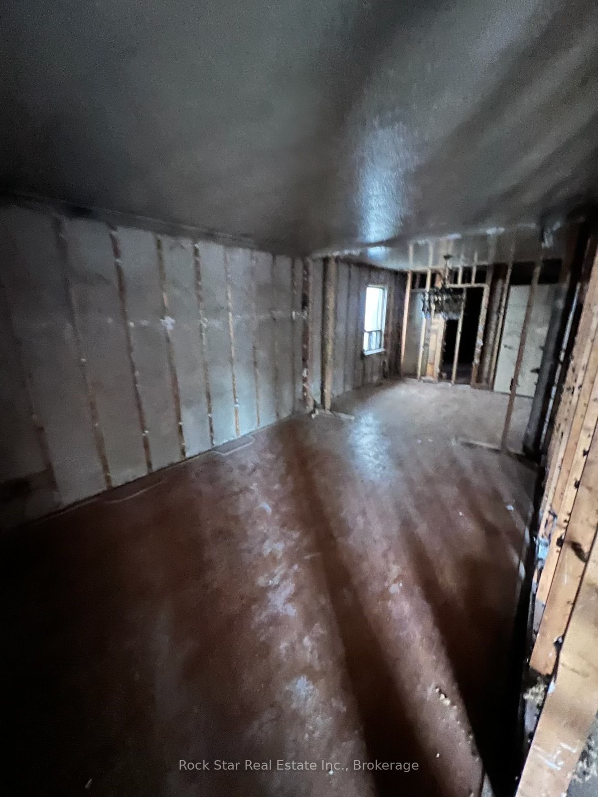 Additional image 5 of 12 Holmesdale Road, Toronto, ON, M6E 1Y1
