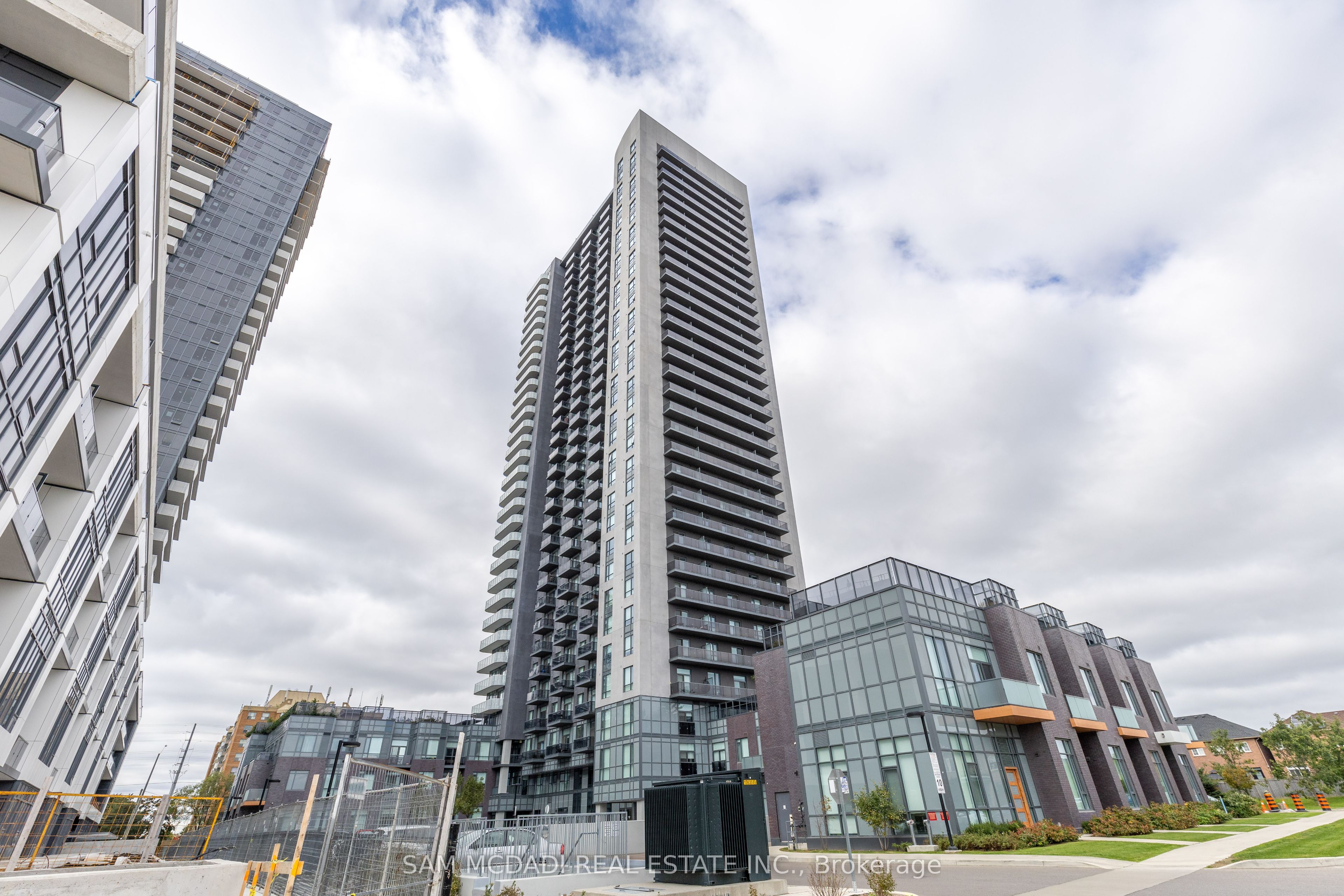 Additional image 3 of ph20-8 Nahani Way, Mississauga, ON, L4Z 4J8