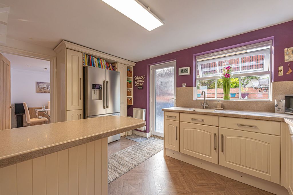 Additional image 6 of 4 bed detached house for saleRockfield Grove, Undy NP26