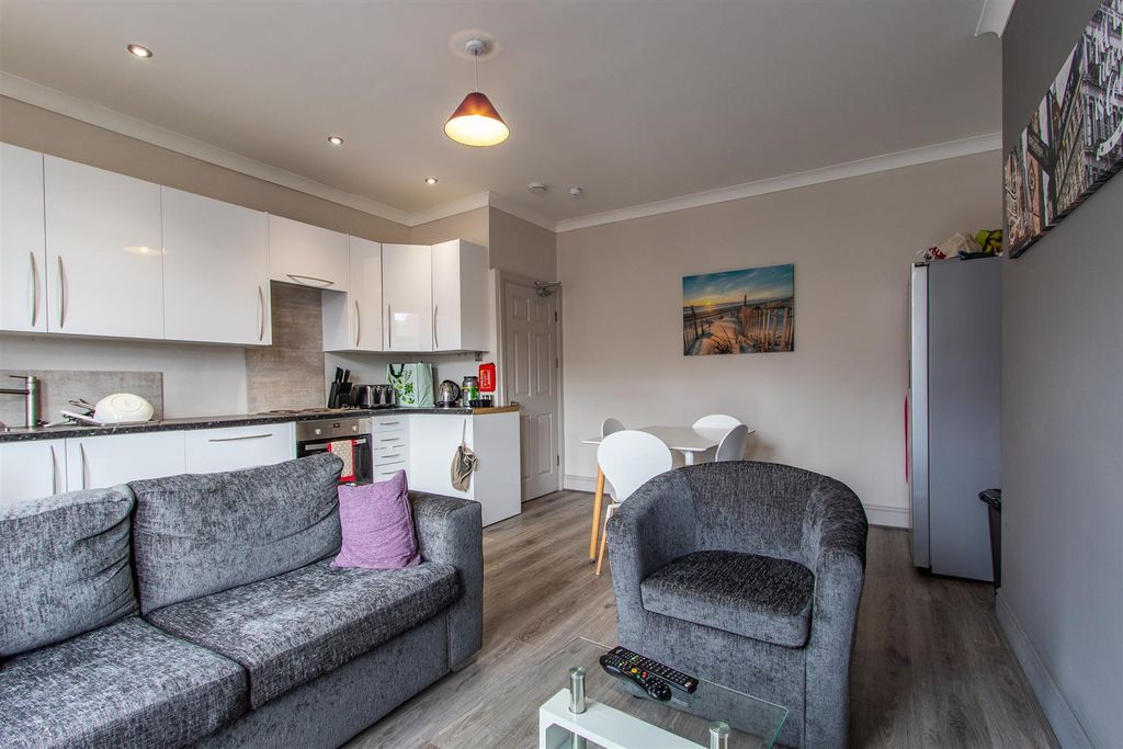 Additional image 3 of 8 bed semi-detached house for saleBryngwyn Road, Newport NP20