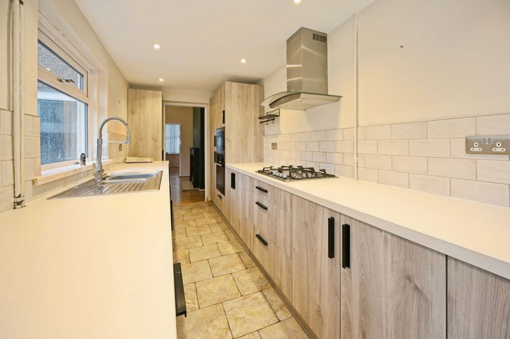 Additional image 8 of 3 bed detached house for saleRosslyn Road, Newport NP19