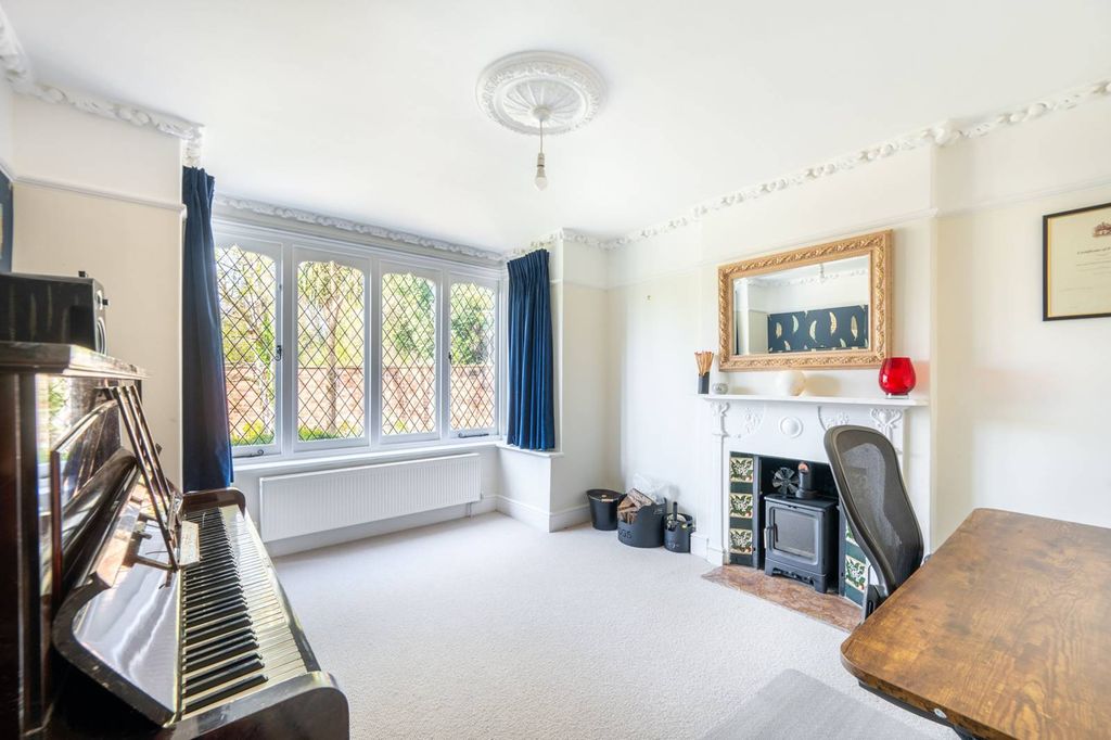 Additional image 8 of 4 bed detached house for saleChauntry Road, Maidenhead SL6