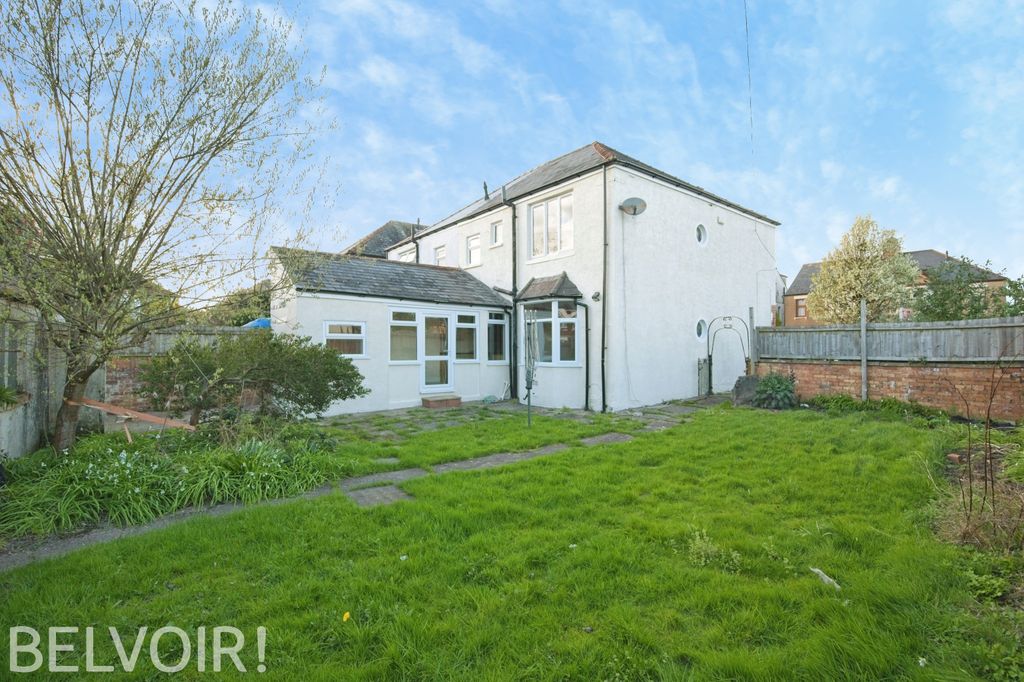Additional image 2 of 3 bed semi-detached house for saleRhydhelig Avenue, Heath, Cardiff CF14