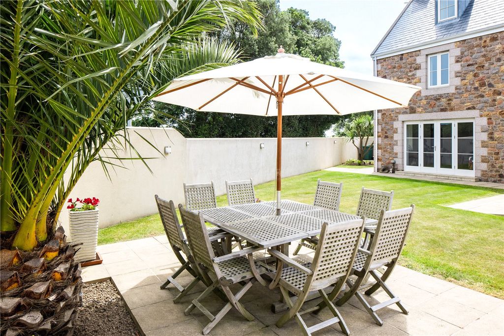Additional image 18 of 5 bed detached house for saleLa Route Du Carrefour A Cendre, St Peter, Jersey JE3