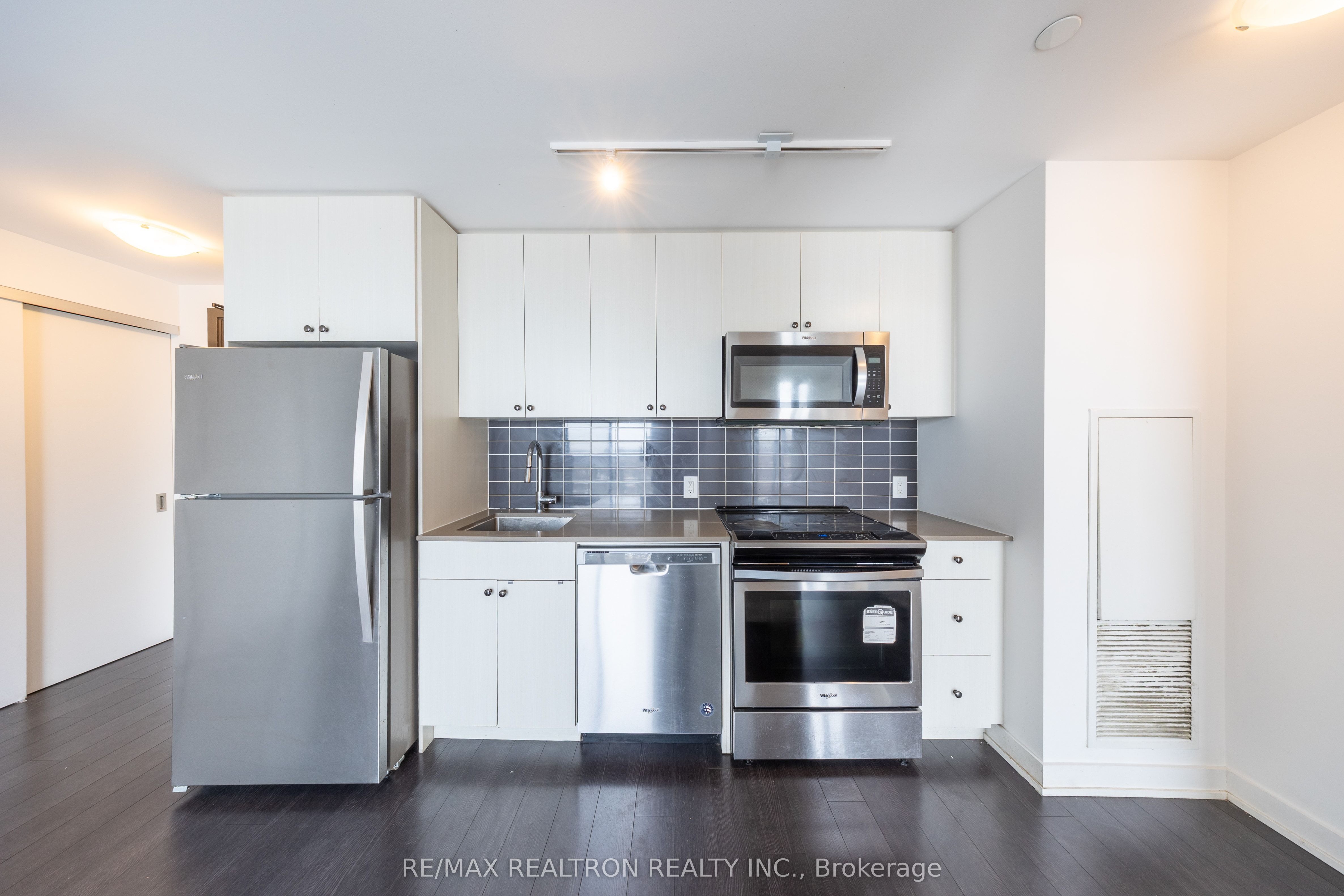 Additional image 6 of 910-2799 Kingston Road, Toronto, ON, M1M 0E3