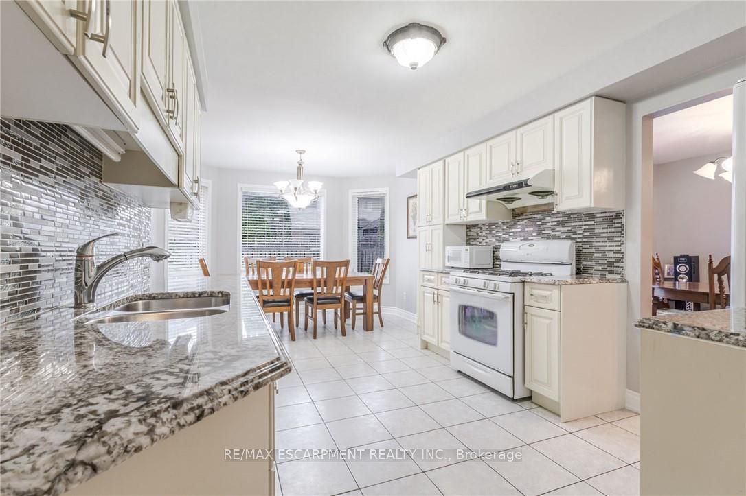 Additional image 6 of 42 Hillgarden Drive, Hamilton, ON, L8J 3R3