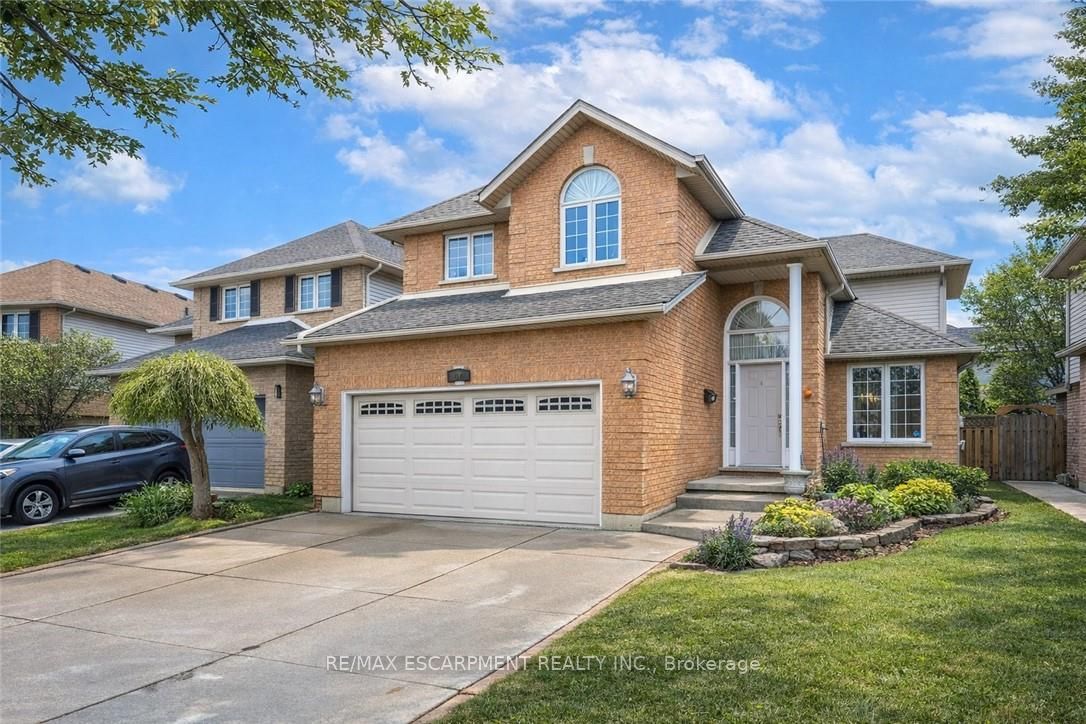 42 Hillgarden Drive, Hamilton, ON, L8J 3R3