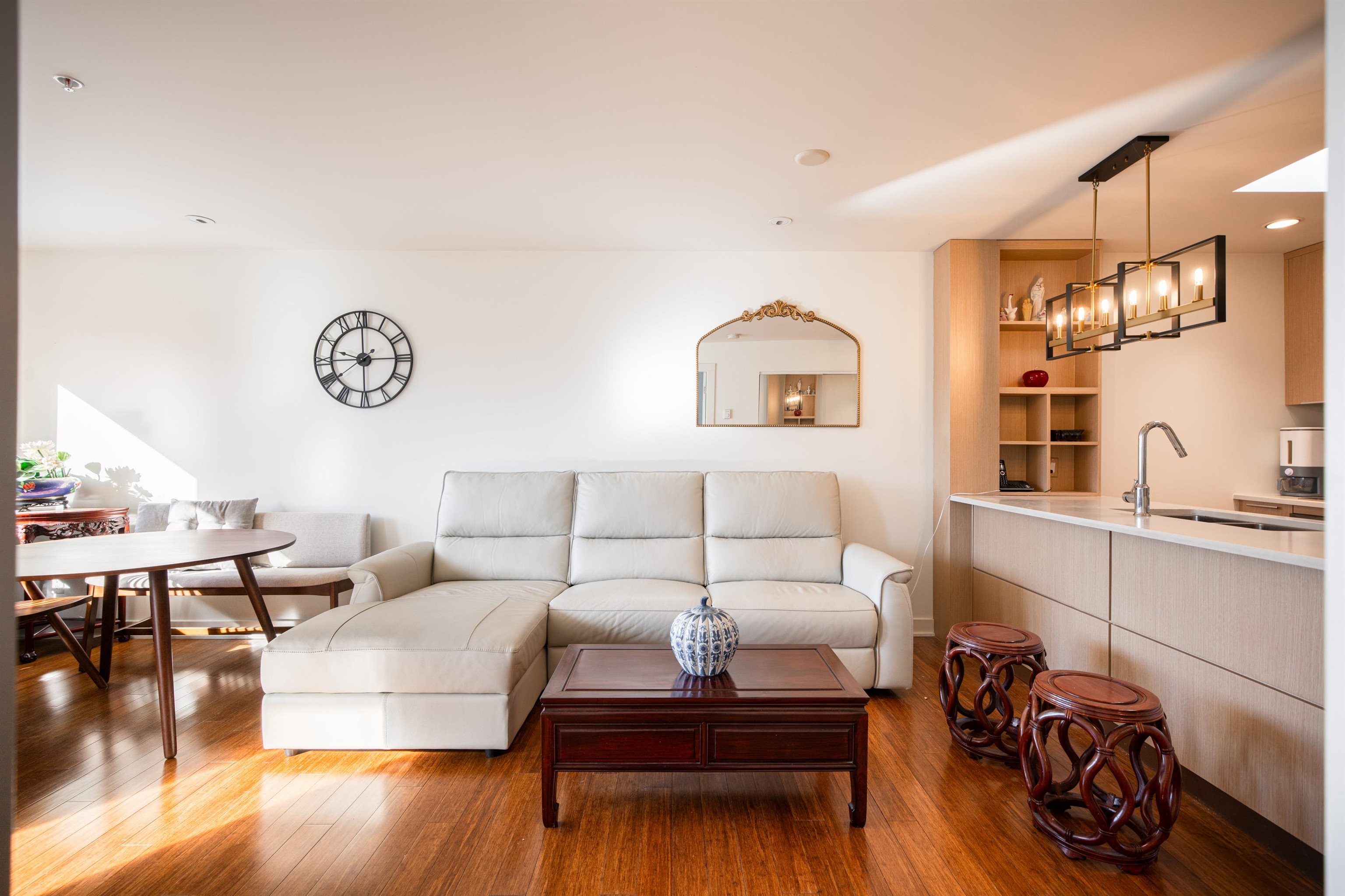 403-2481 Waterloo Street, Vancouver, BC, V6R 3H4