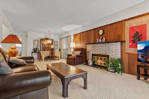 Additional image 8 of 352 38th Avenue E, Vancouver, BC, V5W 1H6