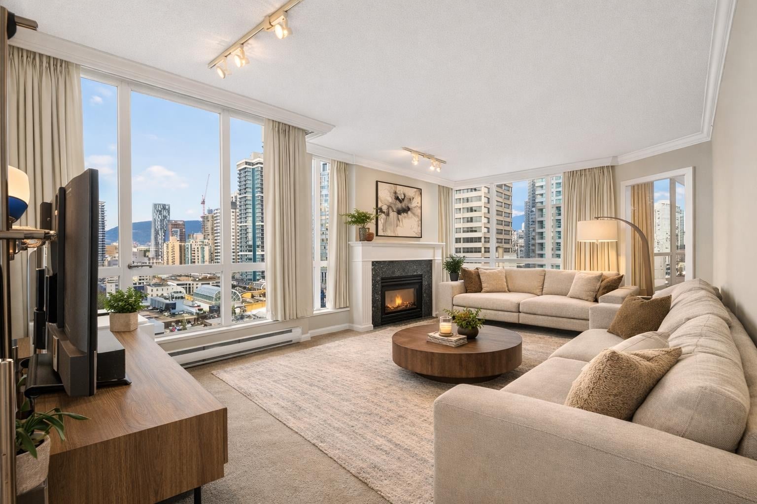 1003-1111 Haro Street, Vancouver, BC, V6E 1E3
