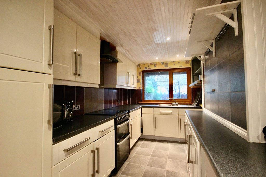 Additional image 12 of 3 bed semi-detached house for saleFreeholdland Road, Pontnewynydd NP4