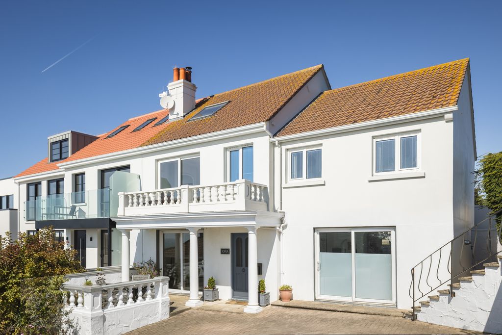 Additional image 4 of 4 bed semi-detached house for saleLa Route Des Genets, St. Brelade, Jersey JE3