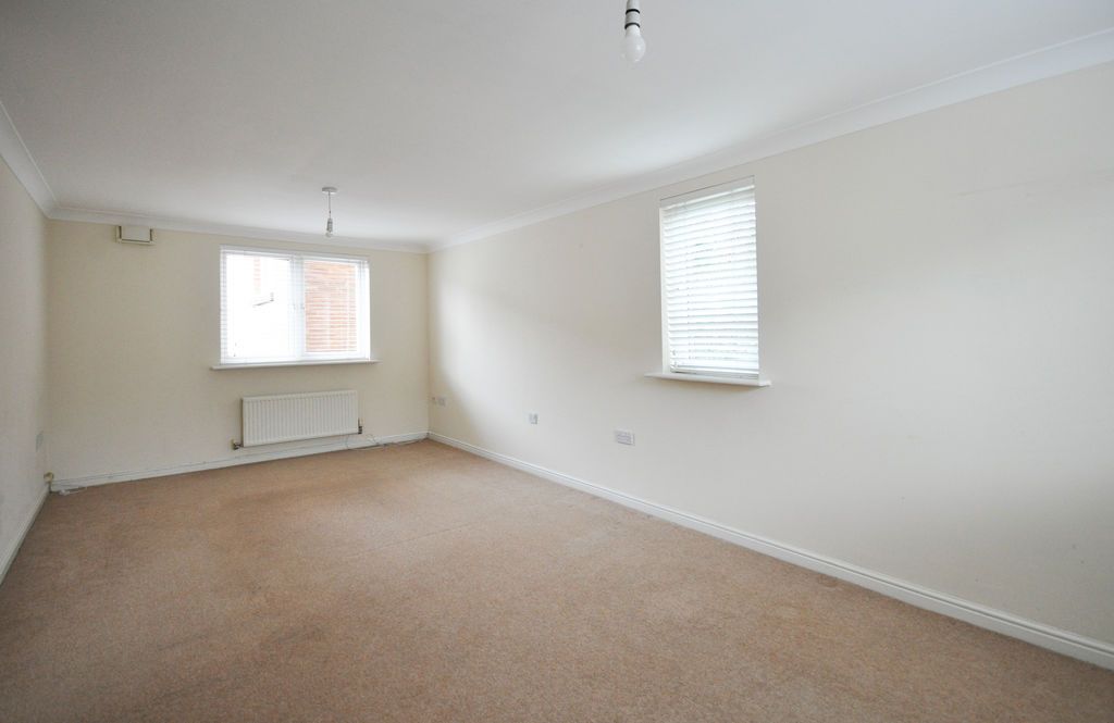 Additional image 7 of 2 bed flat for saleRefurbished Flat, Golden Mile View, Newport NP20