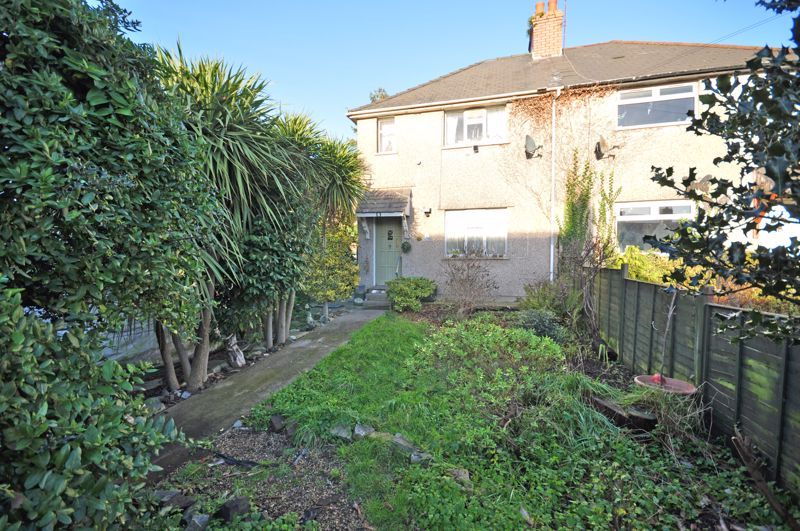 2 bed semi-detached house for saleSemi-Detached, Victoria Avenue, Newport NP19