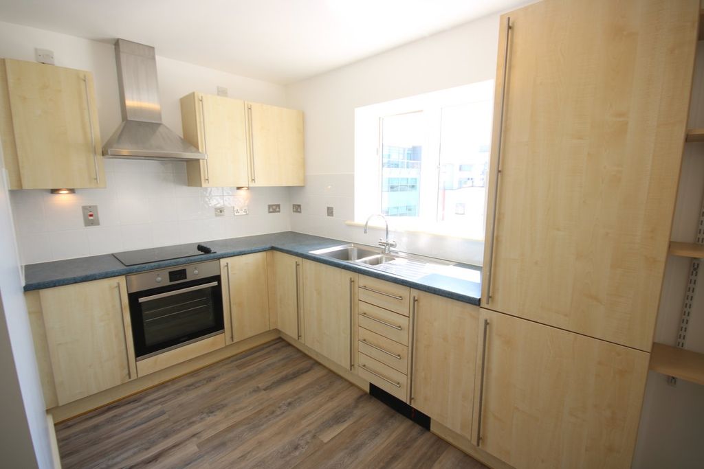 Additional image 7 of 2 bed flat for salePatriotic Place, St Helier JE2