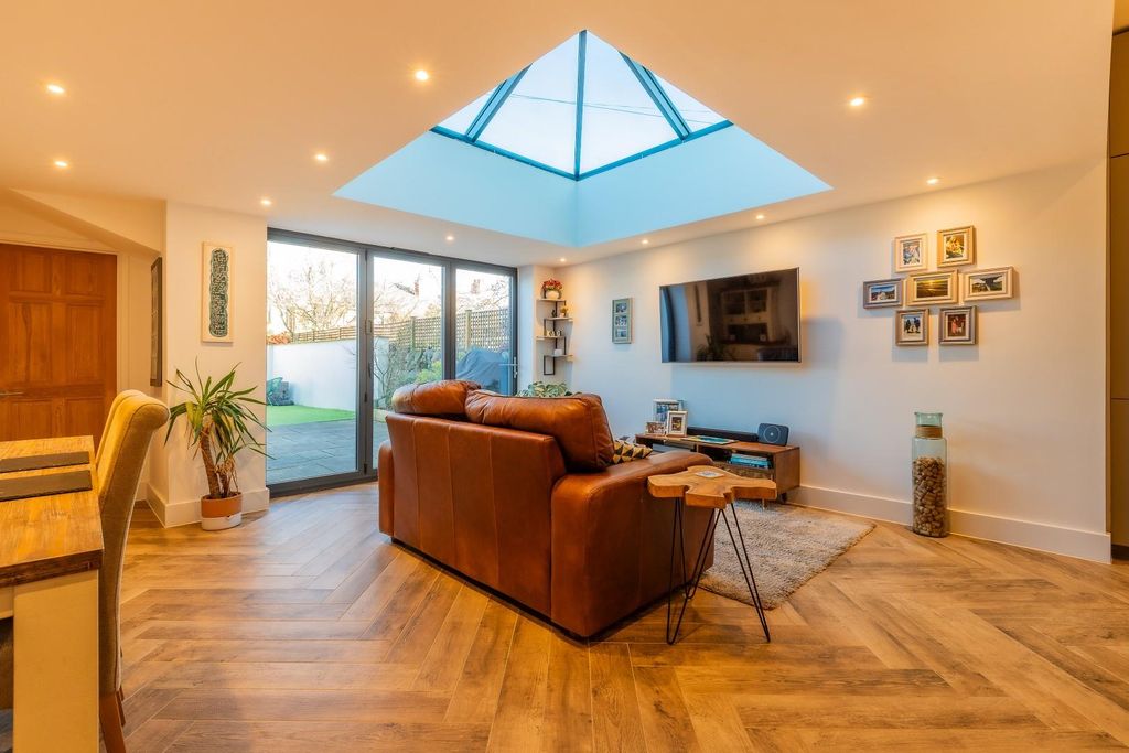 Additional image 26 of 4 bed terraced house for salePen-Y-Lan Terrace, Penylan, Cardiff CF23