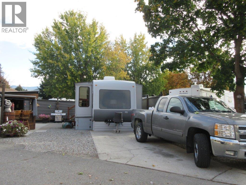 727-415 Commonwealth Road, Kelowna, BC, V4V1P4