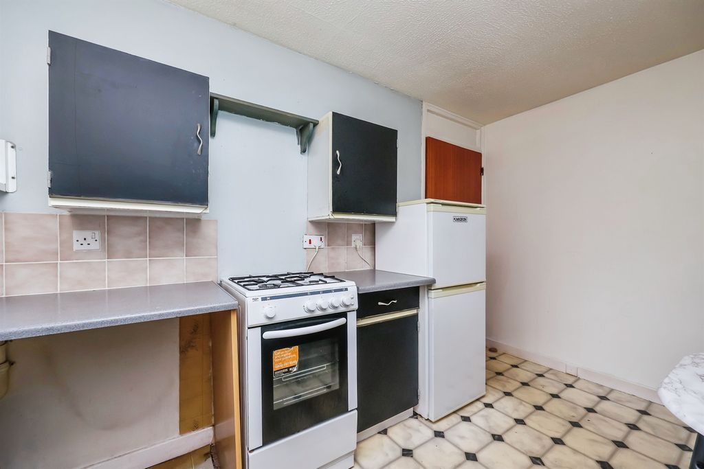 Additional image 5 of 1 bed maisonette for saleBlackburn Place, Ilkeston DE7