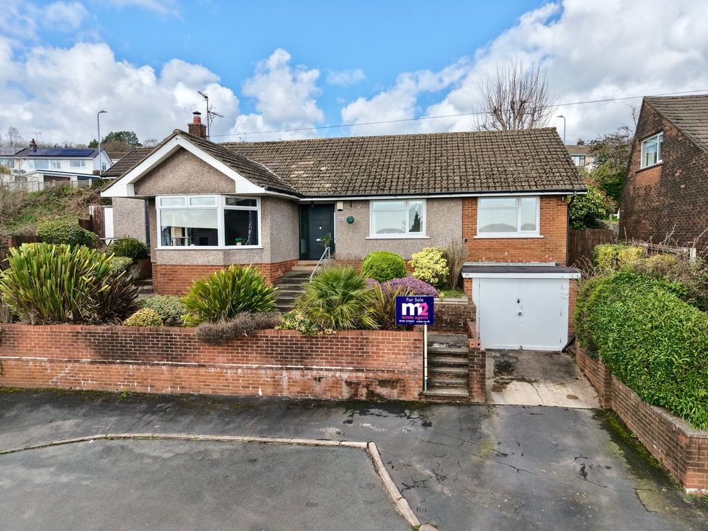 4 bed detached house for saleAugustan Close, Caerleon, Newport NP18