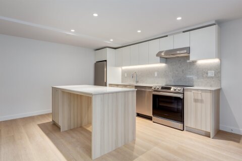 Additional image 7 of 104-126 21st St E Street, North Vancouver, BC, V7L 0J2