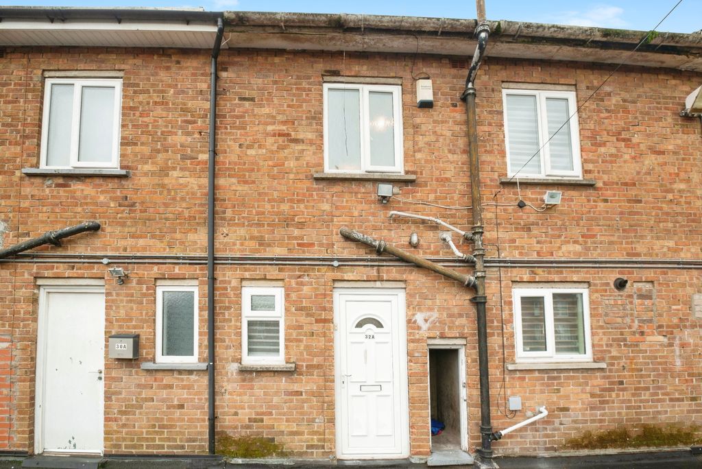 3 bed maisonette for saleCountisbury Avenue, Cardiff CF3