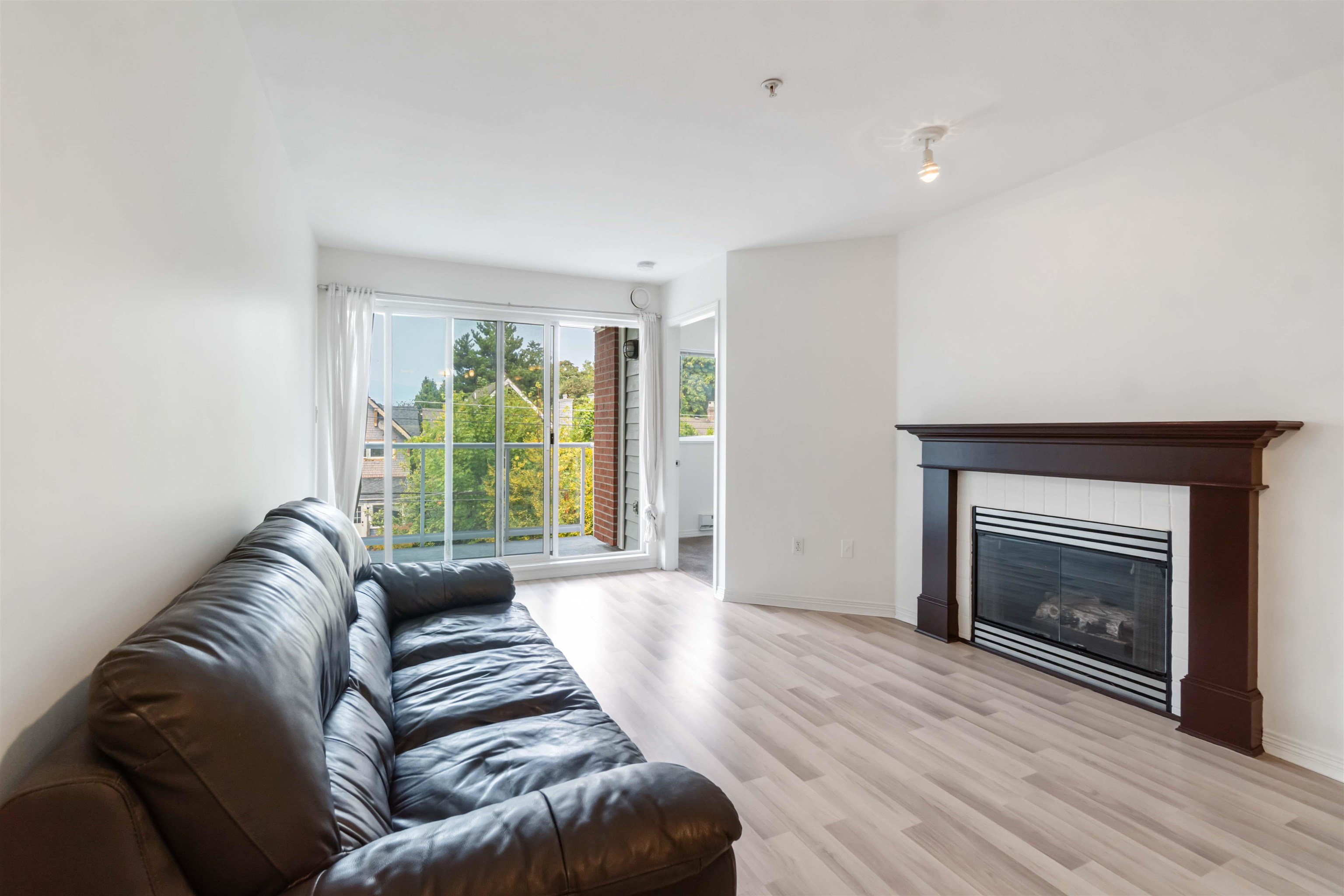 Additional image 6 of 307-2929 4th Avenue W, Vancouver, BC, V6K 4T3