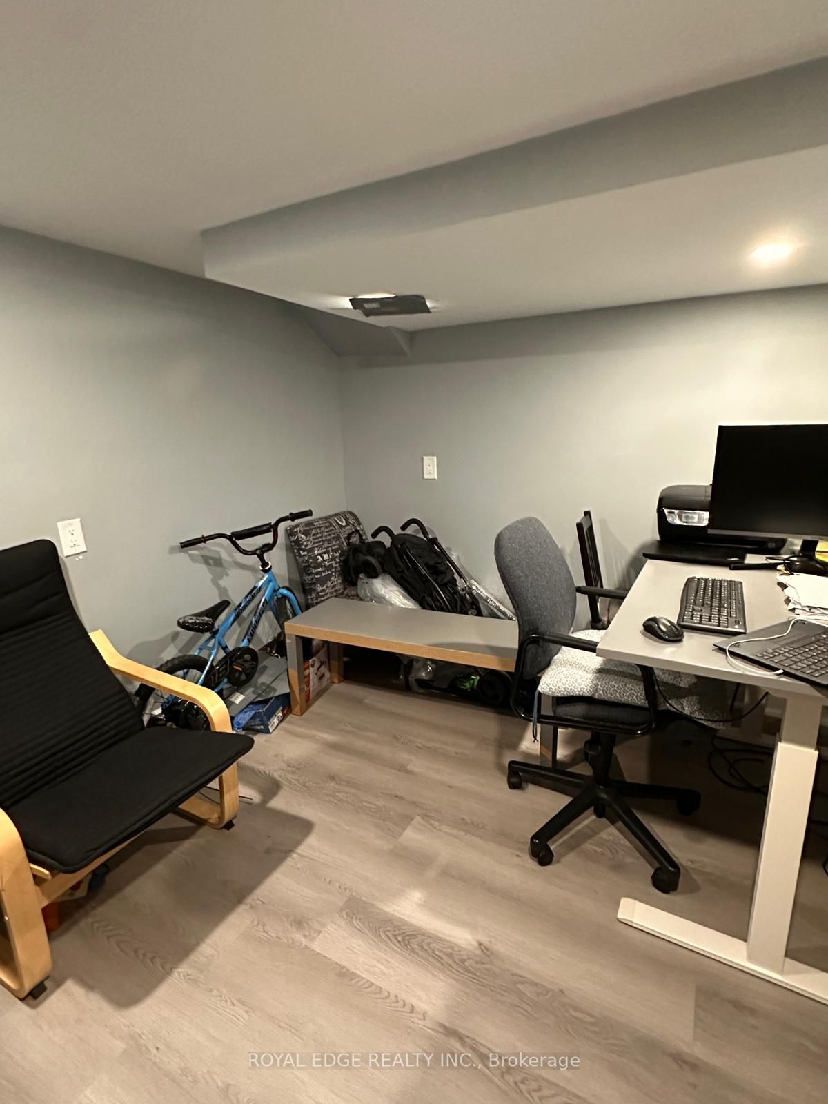 Additional image 4 of Basement-293 Kingsbridge Garden Circle, Mississauga, ON, L5R 1L2