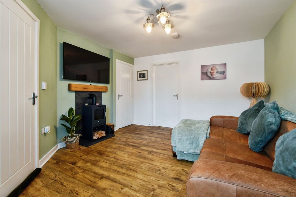 Additional image 8 of 3 bed semi-detached house for saleCarn Y Cefn, Ebbw Vale NP23