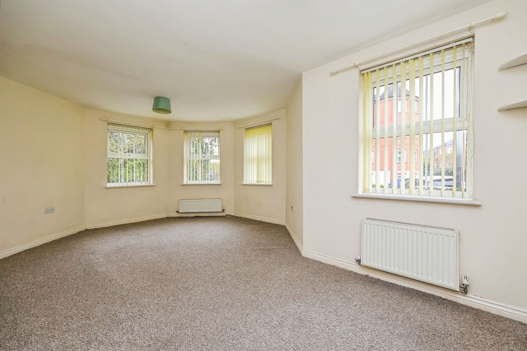Additional image 2 of 2 bed flat for salePalmerston Road, Ilkeston DE7