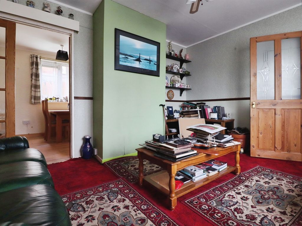 Additional image 5 of 3 bed semi-detached house for saleCaerau Park Crescent, Cardiff CF5