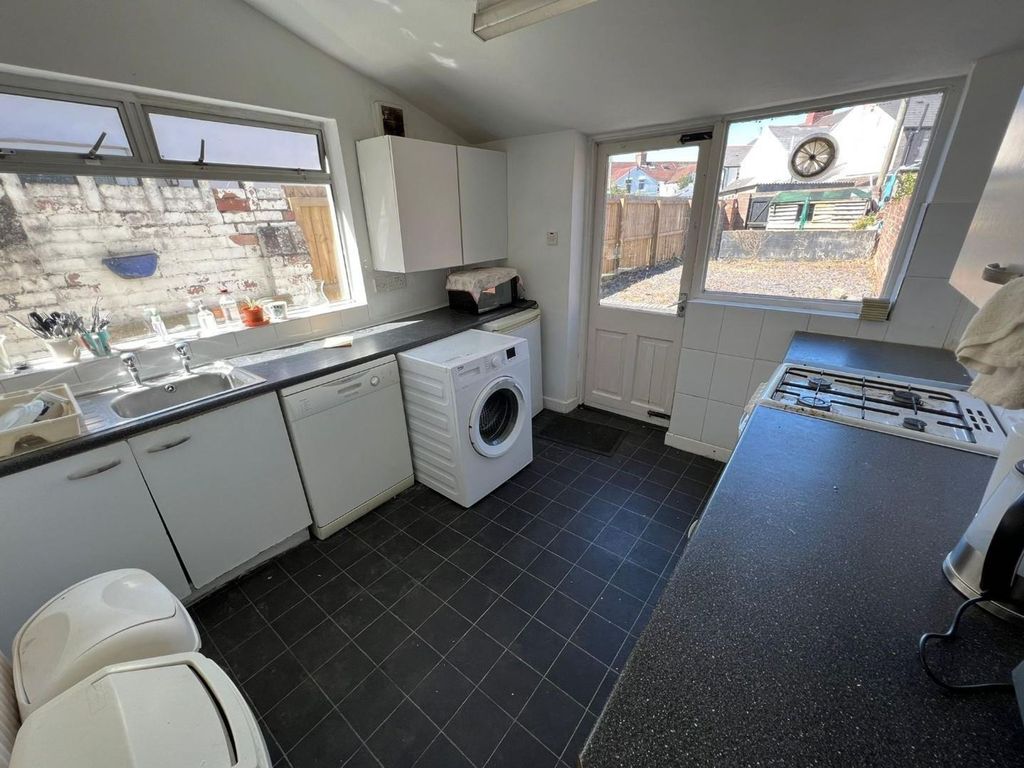 Additional image 4 of 5 bed terraced house for saleHeathfield Road, Cardiff CF14