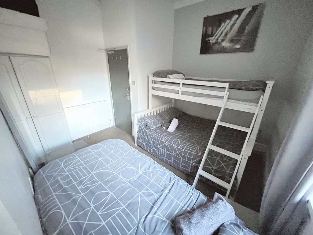 Additional image 8 of 6 bed terraced house for saleTaff Embankment, Grangetown, Cardiff CF11